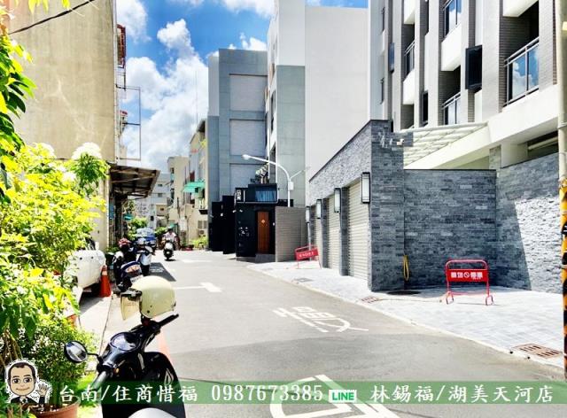 台南東區透天-0