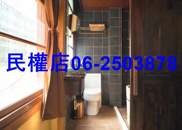 中西區透天-12