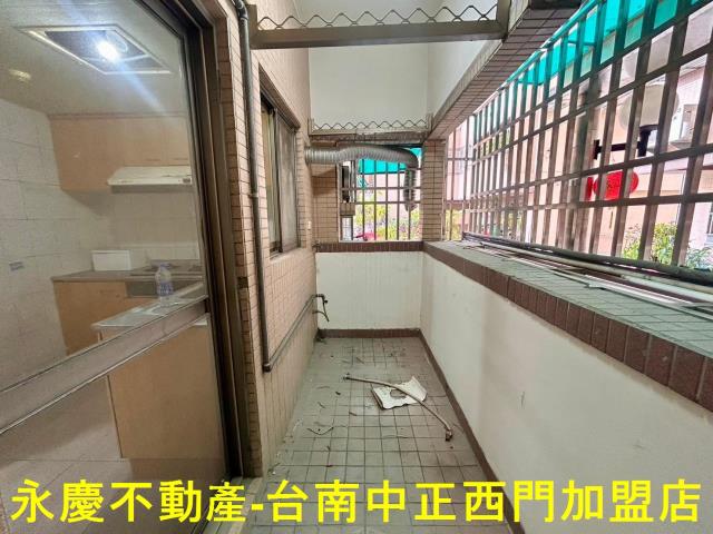 台南北區華廈-9