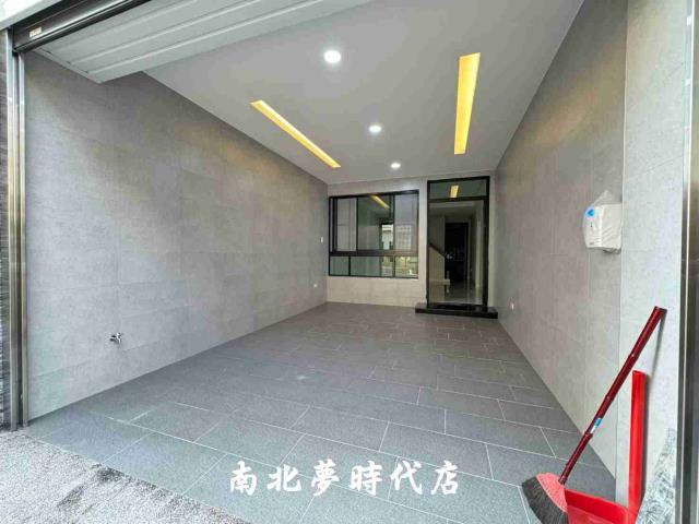 中西區透天-7