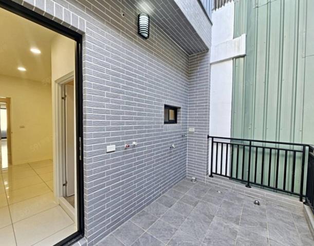 台南東區透天-11