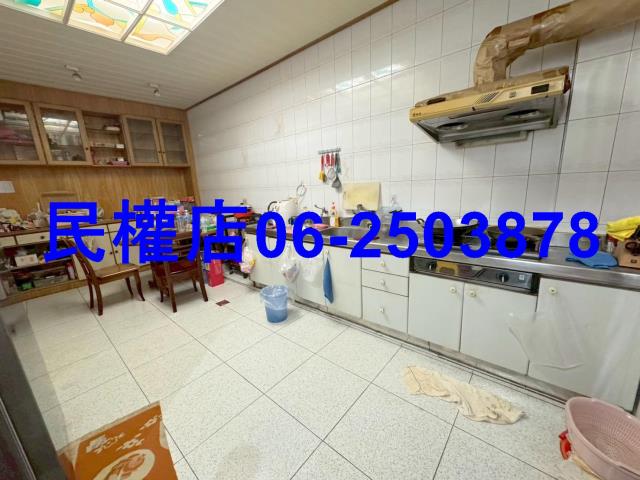 台南安平透天-8