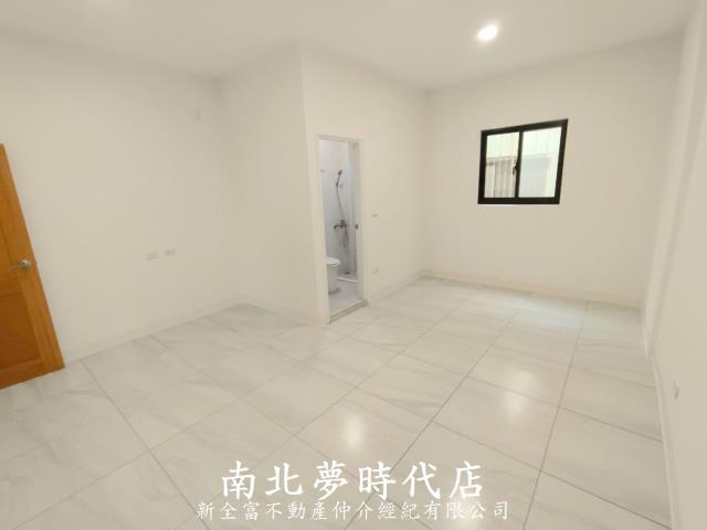 台南南區透天-6