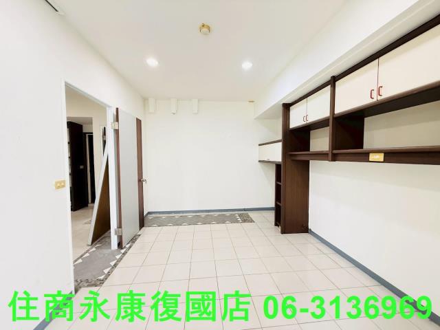東區大樓-8