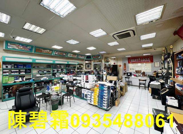 台南東區店面-4
