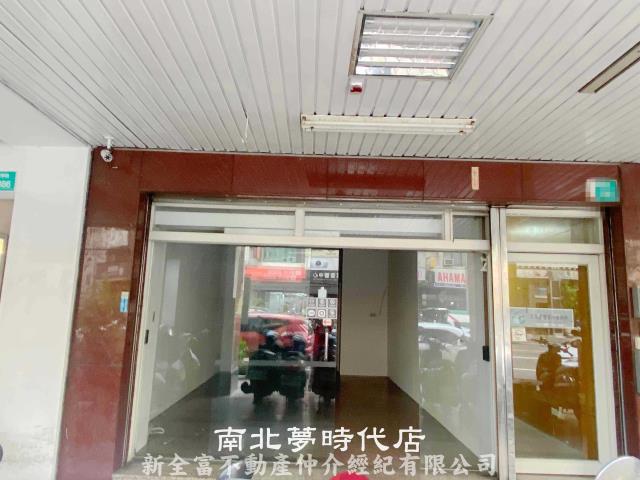 台南東區透天-0