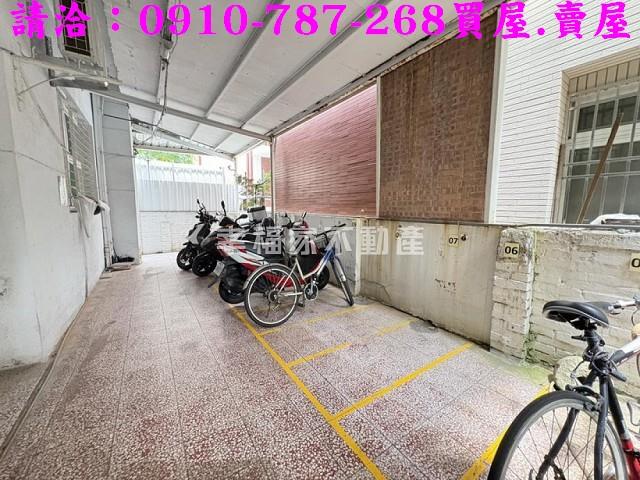 東區透天-12