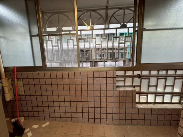 台南華廈-1