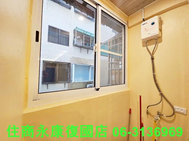 台南華廈-1