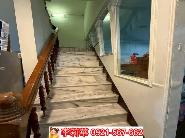 台南安平透天-7