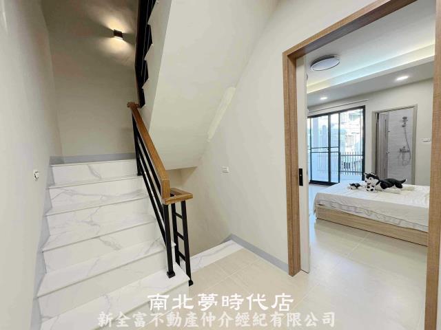 南區透天-7