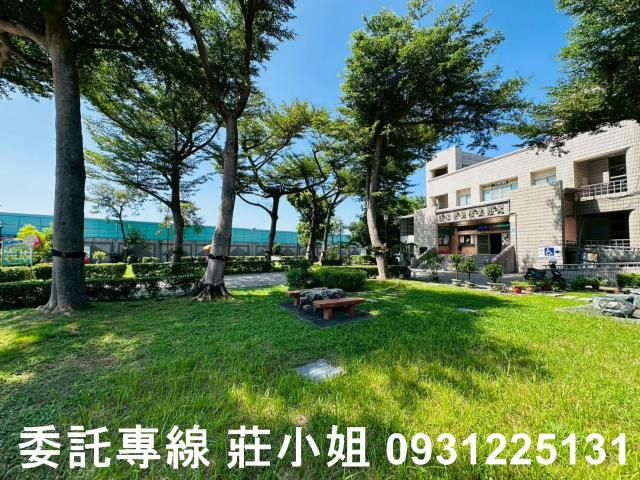 台南南區透天-12