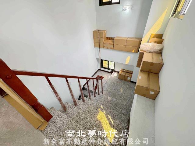 台南安平透天-8