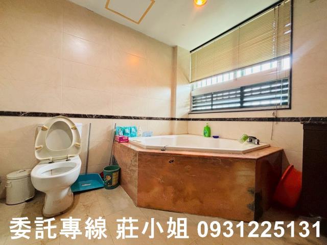 台南東區透天-8
