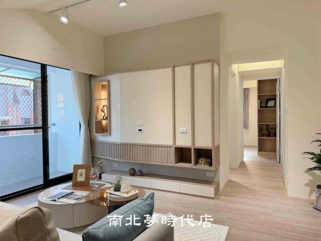 東區華廈-1