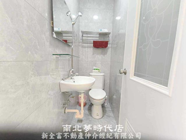 台南南區公寓-10