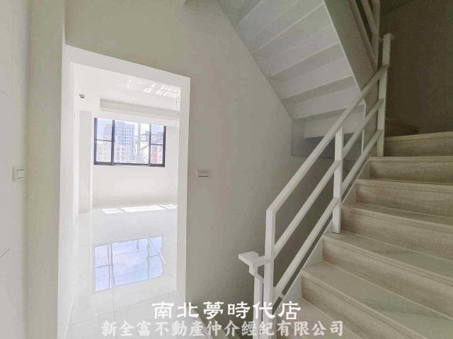 台南東區透天-10