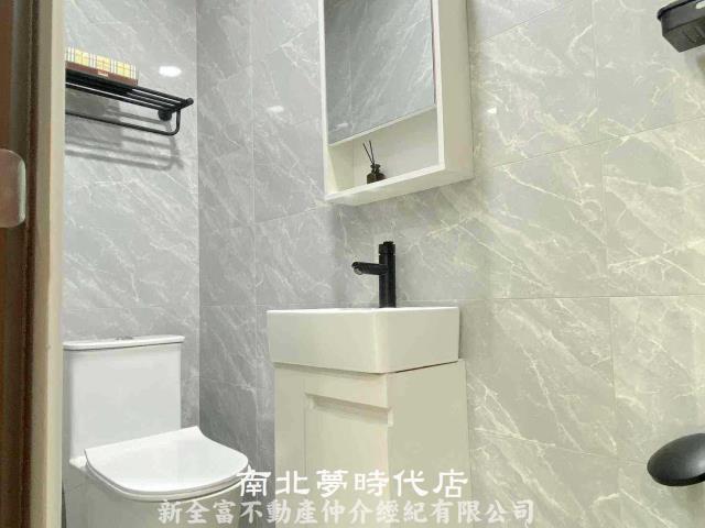 台南安南透天-12