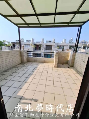 台南東區透天-11