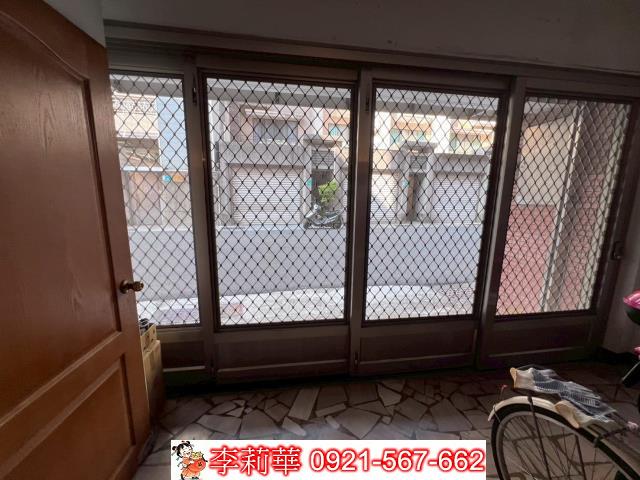 台南安平透天-11