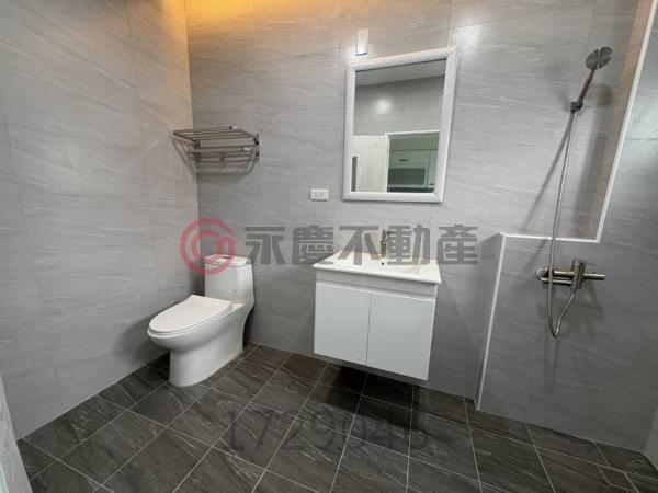 台南南區公寓-7