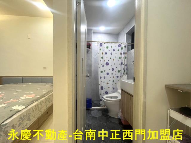 台南東區透天-7