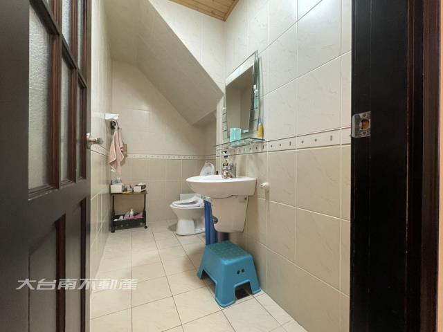 台南永康透天-12