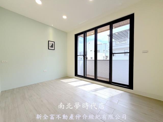 台南東區透天-4