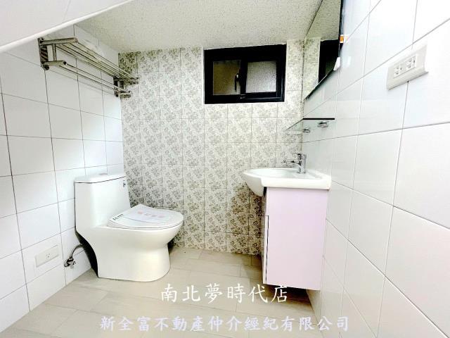 台南中西區透天-10