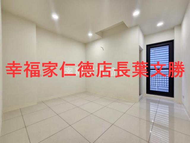 台南東區透天-13