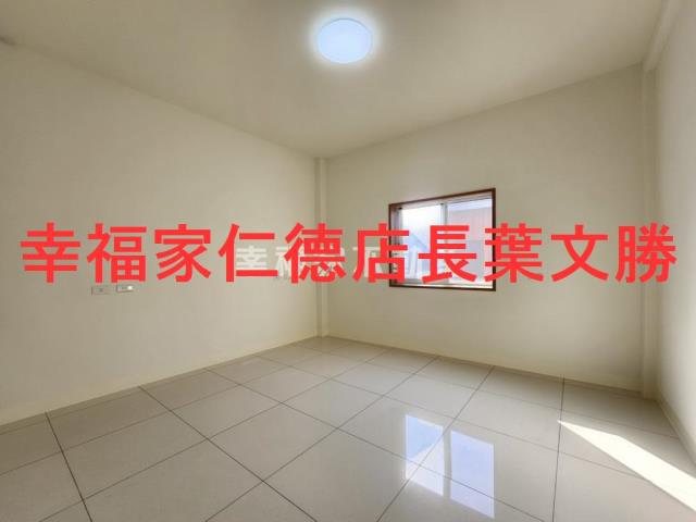 台南東區透天-1