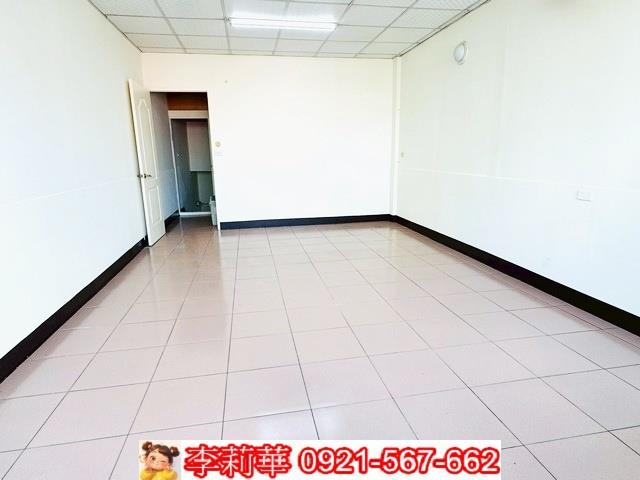 台南東區店面-11