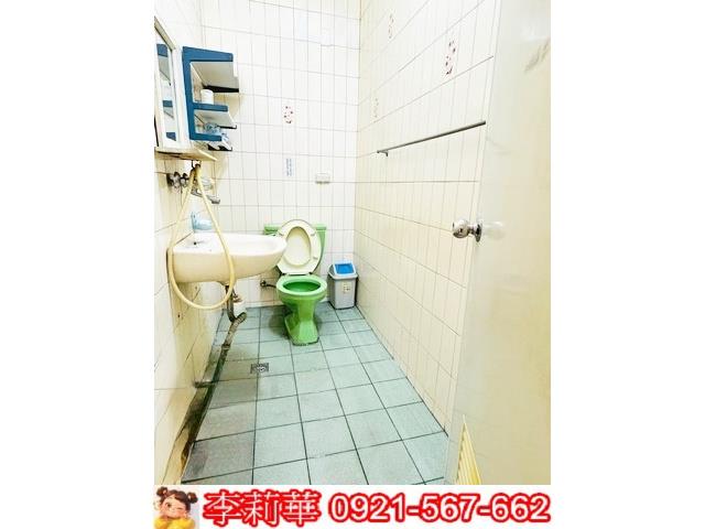 台南東區店面-5