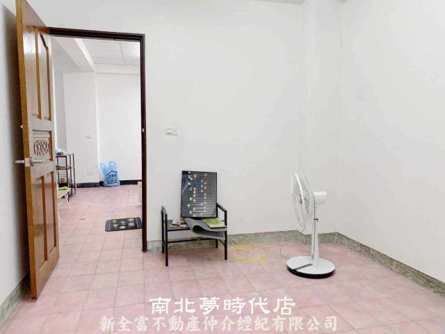 台南中西區公寓-1