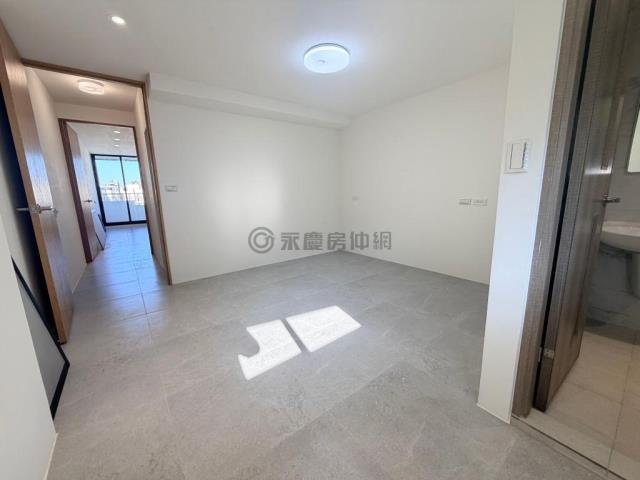 台南南區透天-11