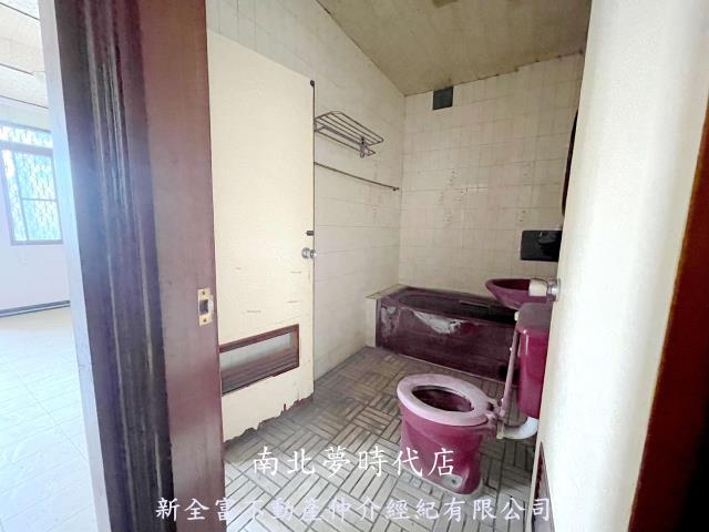 台南中西區透天-9