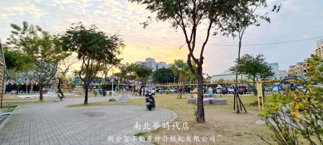 台南南區透天-8