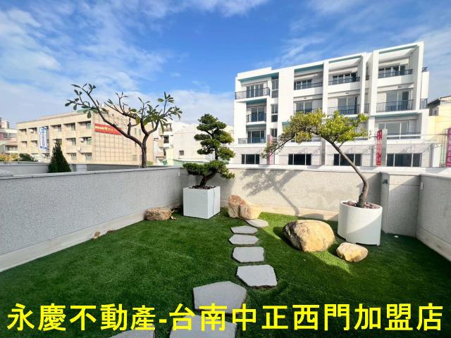 台南南區透天-13