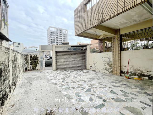 台南中西區透天-11