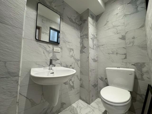 台南南區透天-11