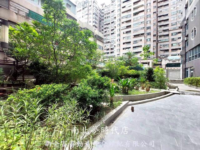 台南東區套房-13