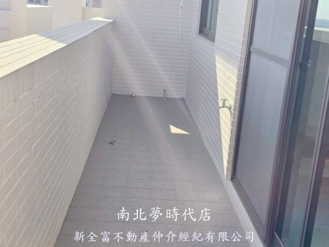 台南新市大樓-12