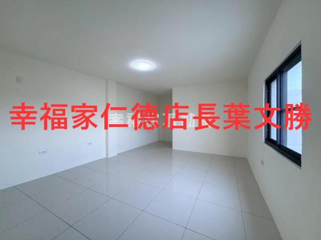 台南南區透天-12