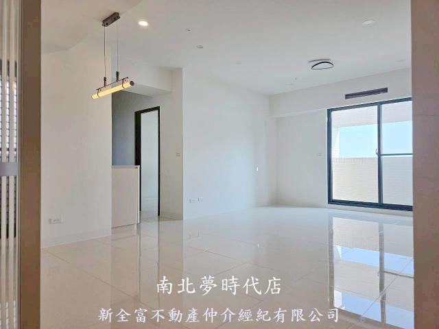 台南新市大樓-0