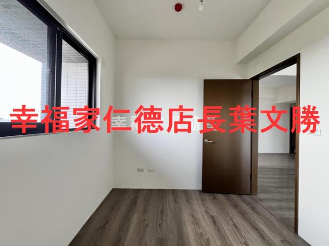 台南新營大樓-11