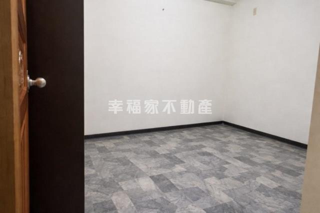 台南北區店面-10