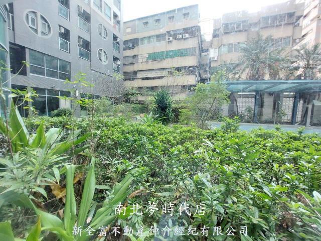 台南東區大樓-11