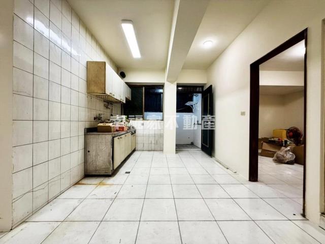 台南東區華廈-8