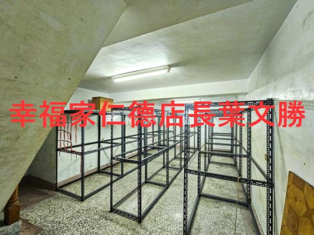 台南東區透天-14