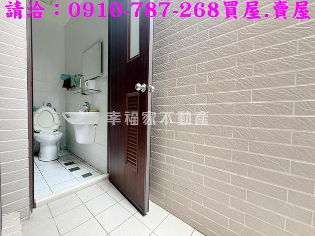 台南東區透天-12